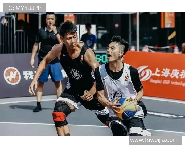 成都篮球队领跑最新篮球耐力排行榜TOP10展现强劲实力与团队合作精神 成都篮球队领跑最新篮球耐力排行榜TOP10展现强劲实力与团队合作精神